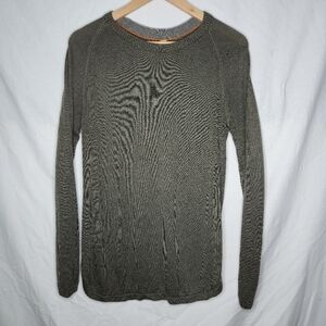 Lululemon Ladies Long Sleeve Olive Green And Orange Sweater Size 8